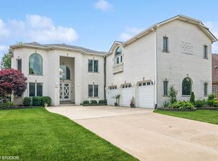 1225 Alexander Dr, Woodridge, IL 60517