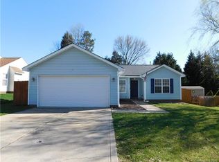 150 Sweetmartha Dr, Mooresville, NC 28115