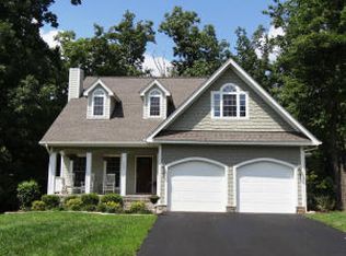 223 Mountain Cove Dr, Hardy, VA 24101