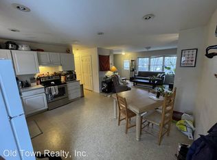 220 Brookridge Rd, Ann Arbor, MI 48103