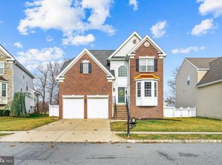 627 Worcester Dr, West Deptford, NJ 08086