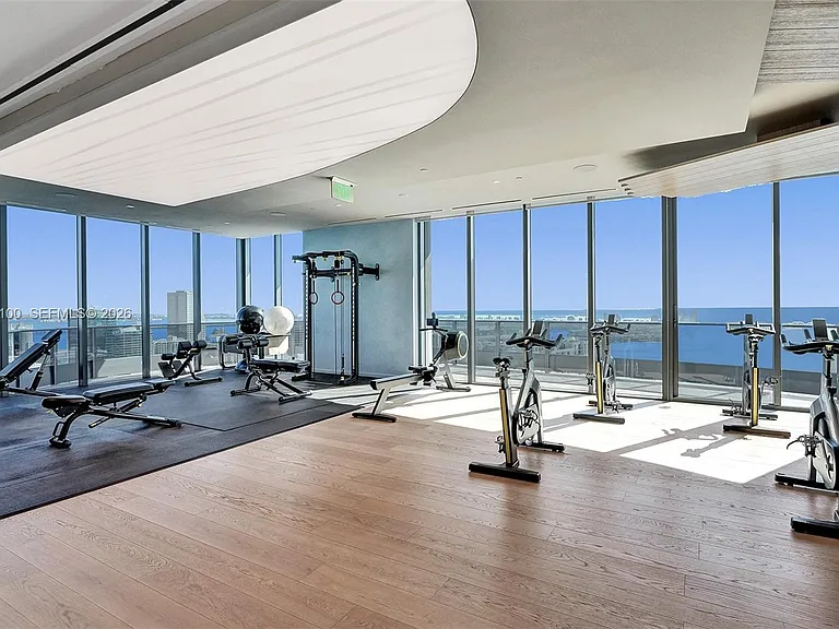 1000 Brickell Plz #Penthouse 5106 — Photo 6
