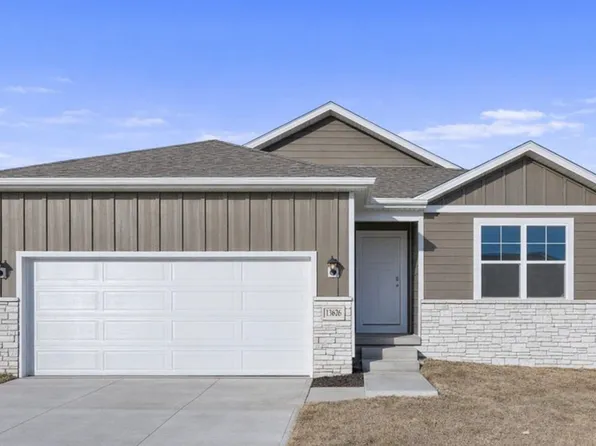 7006 S 205th St, Gretna, NE 68028