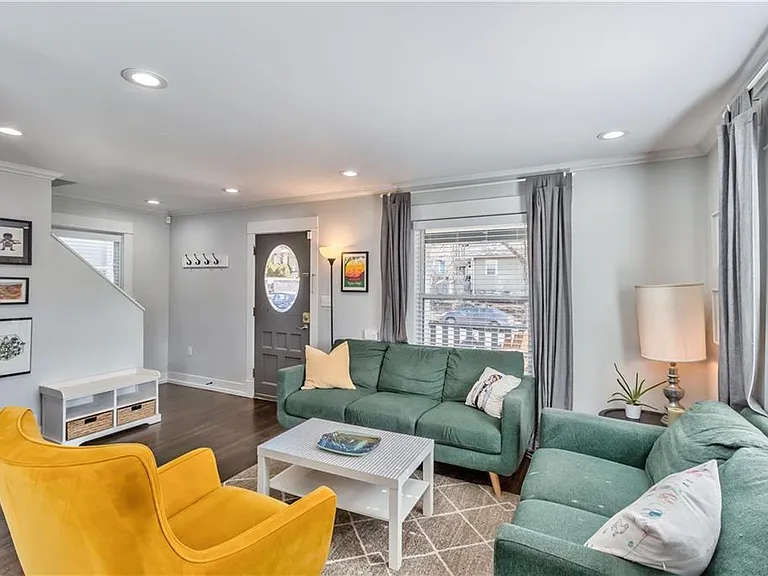 4244 Holmes St — Photo 11