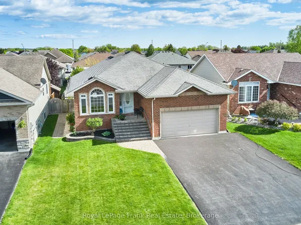 11 Fox Den Dr, Brighton, ON K0K 1H0