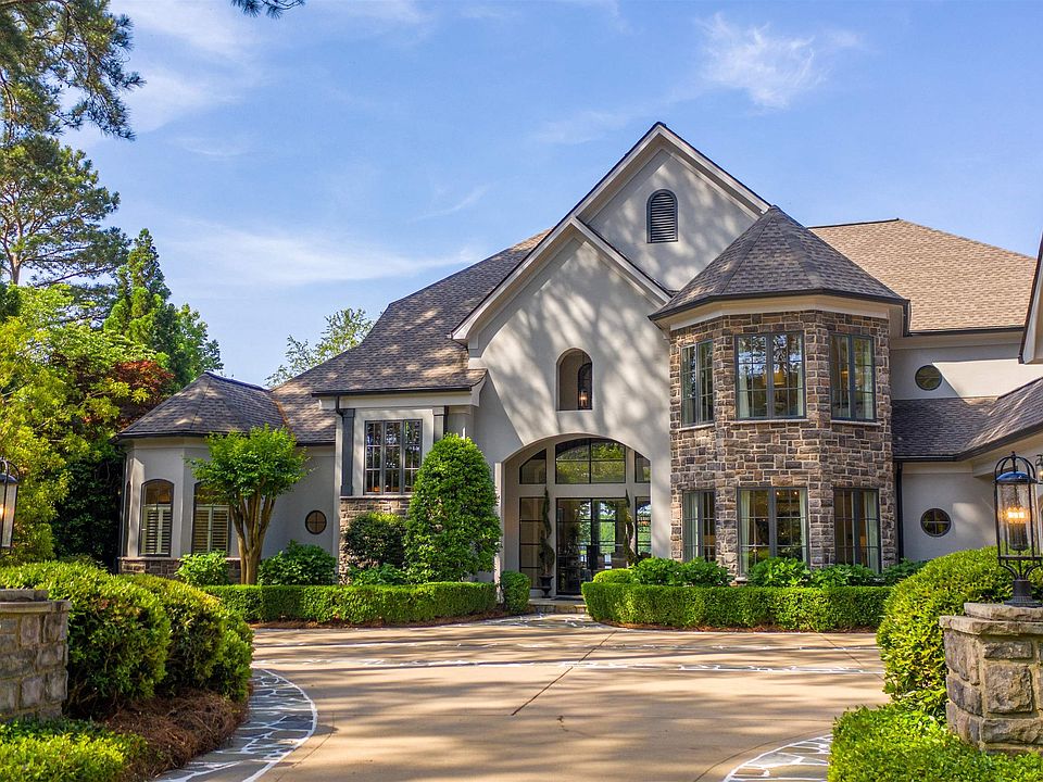 1st image of 150 Wildwood Dr