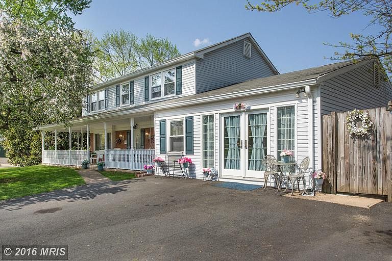 1st image of 4118 Port Rae Ln
