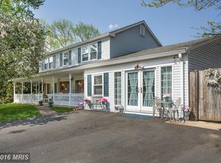 4118 Port Rae Ln, Fairfax, VA 22033