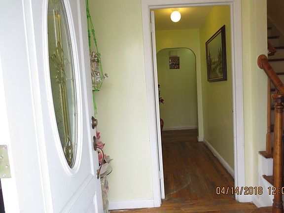3rd image of 705 Wilcox Ave