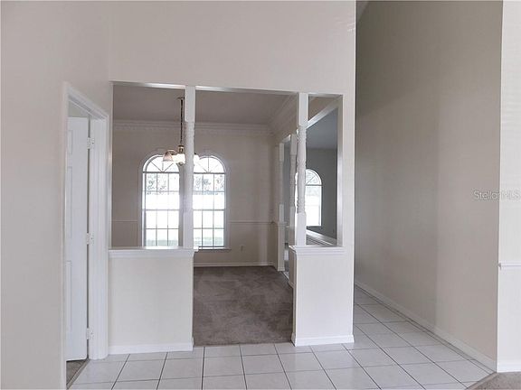 3rd image of 8555 White Rose Dr