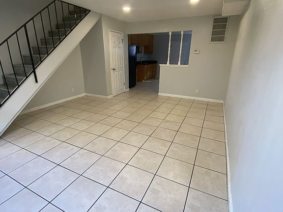4th image of 7901 Montgomery Dr #9