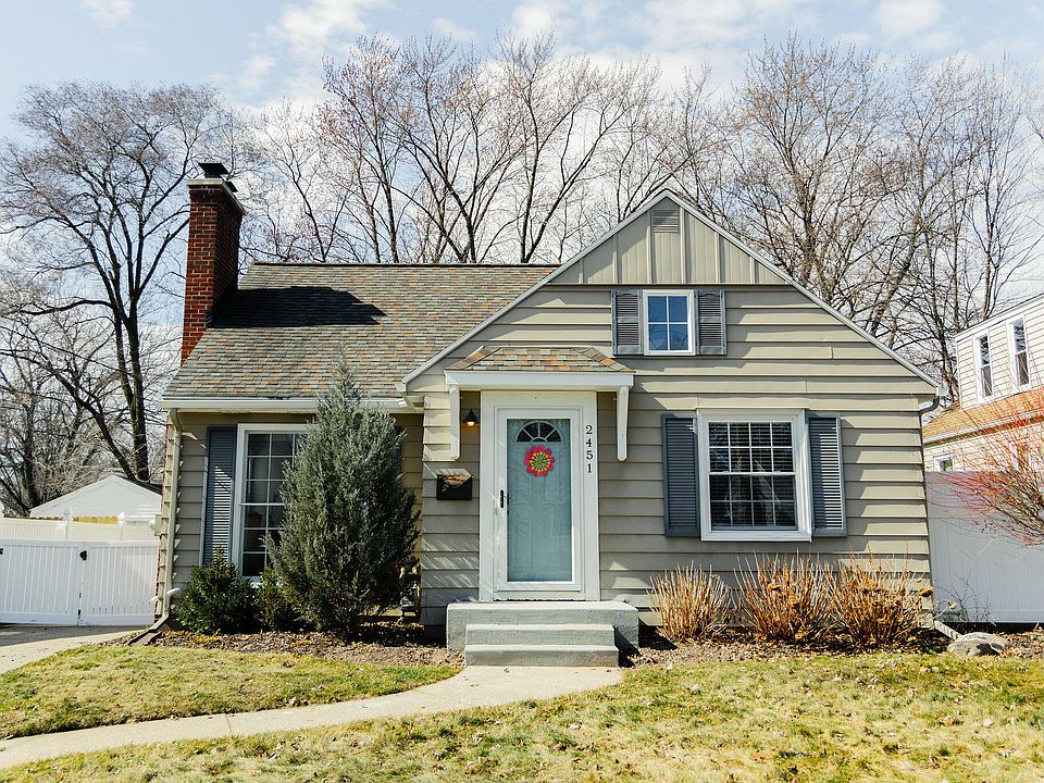 1st image of 2451 Mildred Ave SE