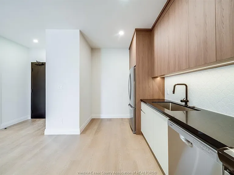 4300 Laurier Pkwy #539 — Photo 16