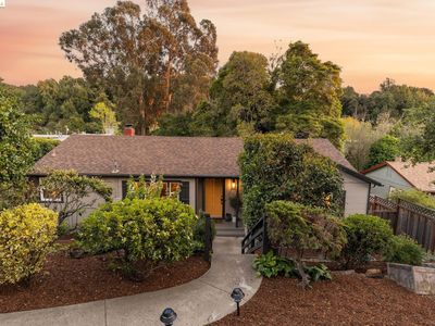 8409 Golf Links Rd, Oakland, CA, 94605