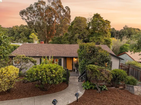 8409 Golf Links Rd, Oakland, CA 94605