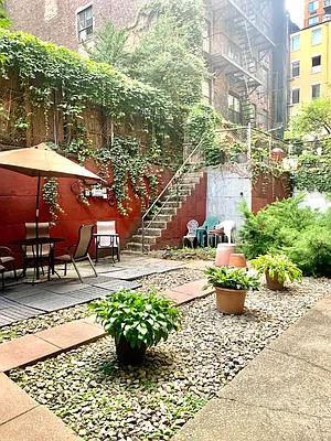 Rented by Bond New York | media 85