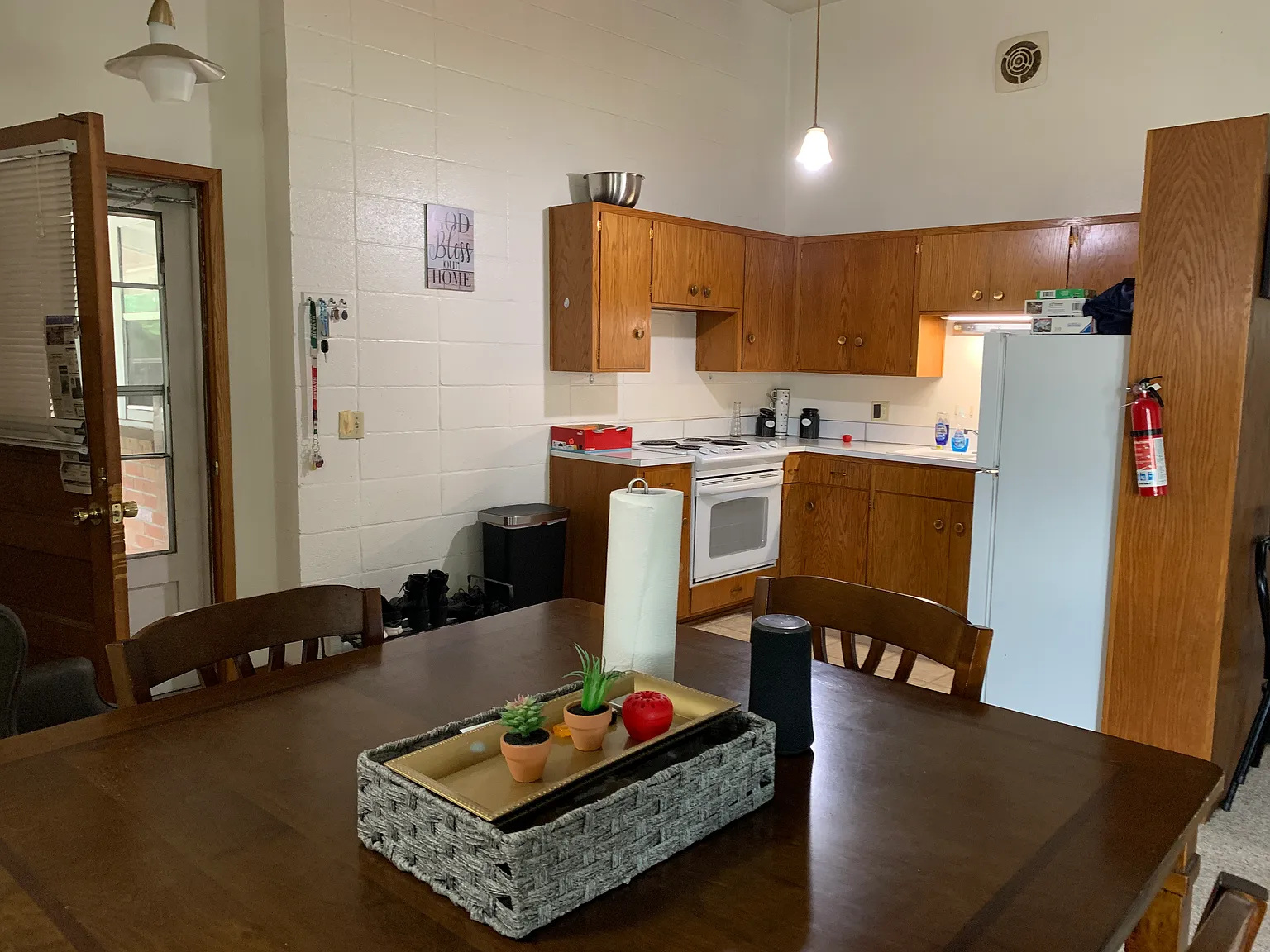 2 bed, 800 sqft, $1,155 — Photo 4