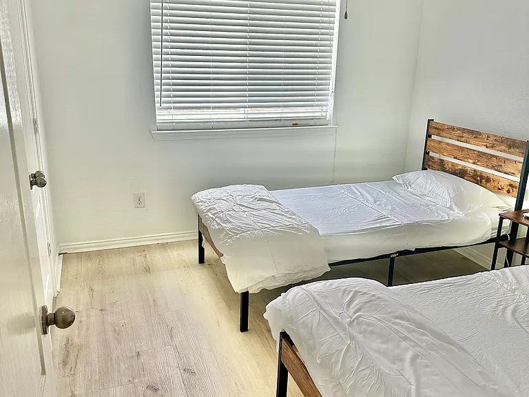 2733 Evening Mist Dr — Photo 10