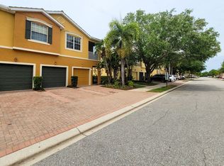 8027 Limestone Ln, Sarasota, FL 34233