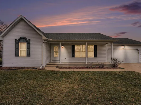 61022 Waterwood Ln, Goshen, IN 46528