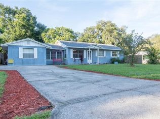 1505 N Lakeview Ave, Leesburg, FL 34748