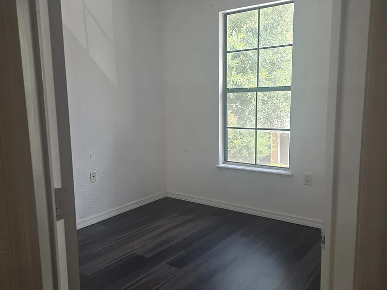 6127 Metrowest Blvd #109 — Photo 8