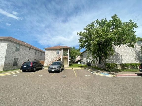 5th image of 504 Shiloh Dr #4