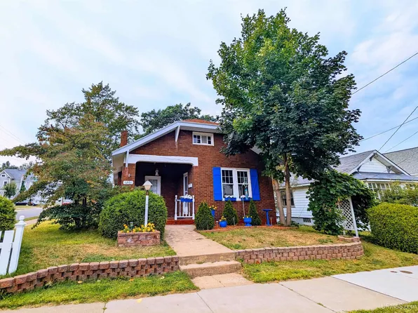 1201 N Front St, Marquette, MI 49855