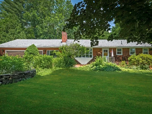 30 Haverhill Rd, Salem, NH 03079