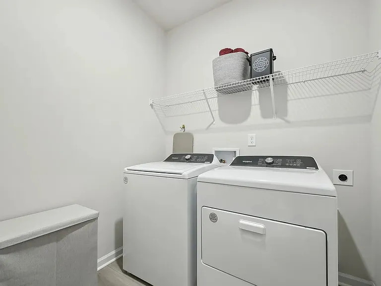 332 Karlov Rd — Photo 3