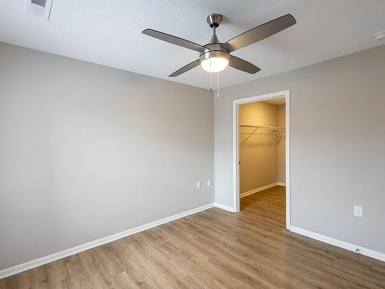 Zane Commons — Photo 14