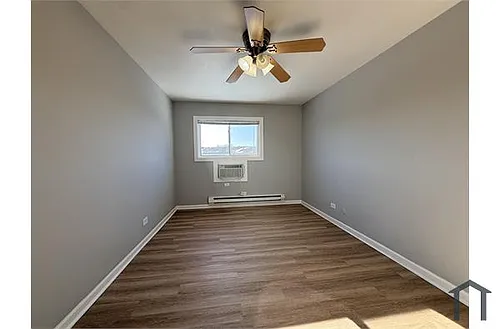 2407 Randall Ln Photo 1