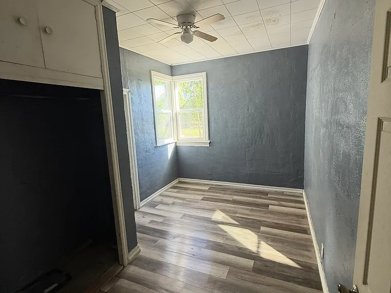 807 S Union St — Photo 6