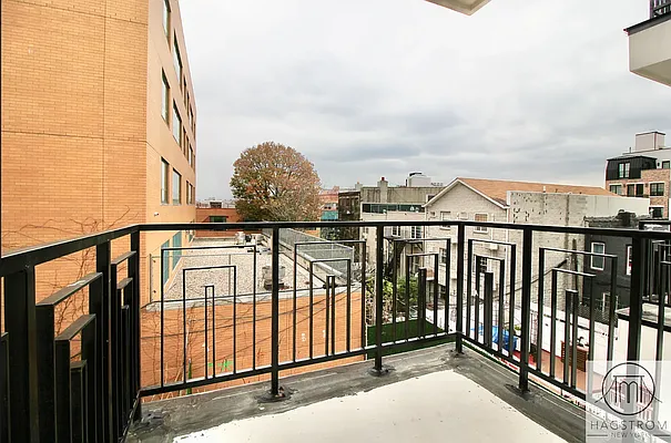 Rented by Hagstrom Management Inc | media 26