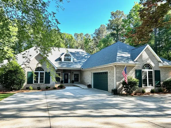 208 Pucketts Pointe Rd, Greenwood, SC 29649
