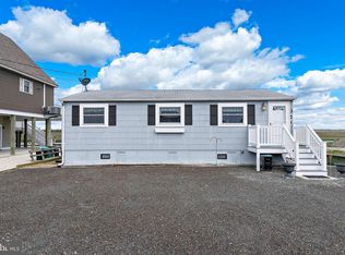 371 Kingfisher Rd, Tuckerton, NJ 08087