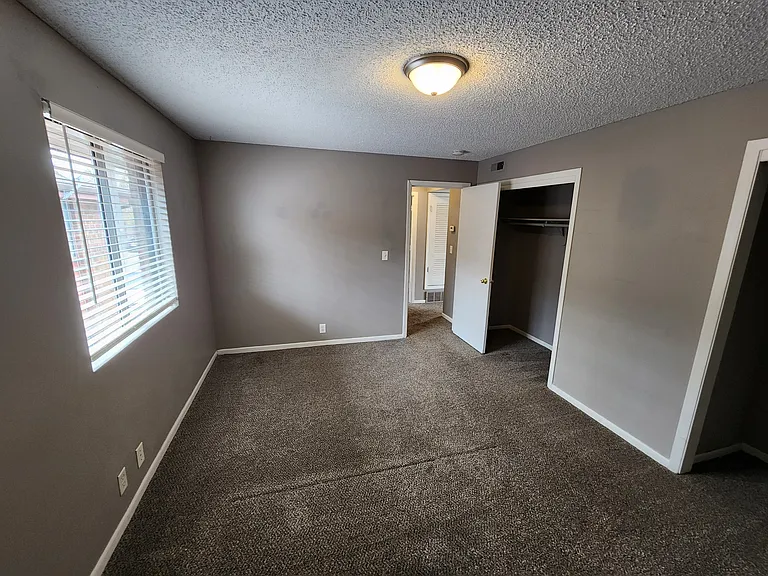 3624 Huntington Ave #4 — Photo 8