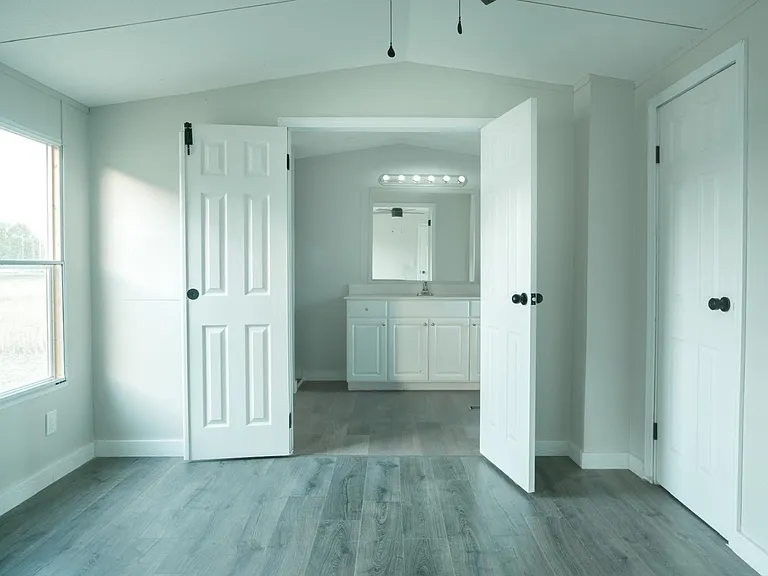 108 T Model Jones Rd — Photo 10