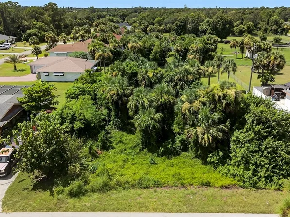 1904 E 6th St, Lehigh Acres, FL 33936