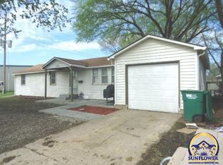115 N Delaware St, Burlingame, KS 66413