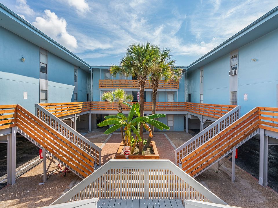 2nd image of 610 Ferry Rd APT 12