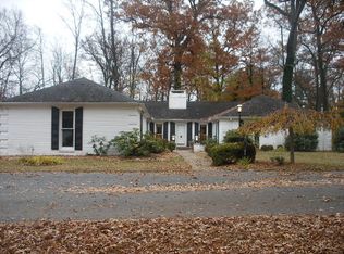 1306 Forest Hills Dr, Vincennes, IN 47591