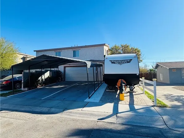 2114 Yale St, North Las Vegas, NV 89030