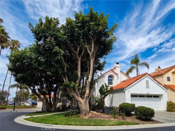 3161 Portofino Cir, Huntington Beach, CA 92649