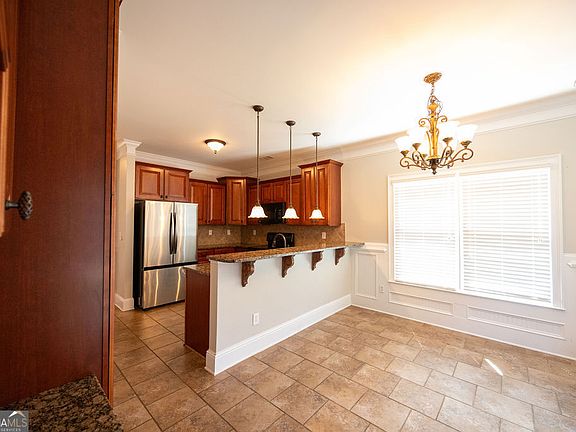 3rd image of 663 Timothy Rd