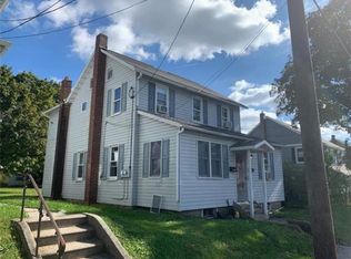 253 North Broadway, Wind Gap, PA 18091