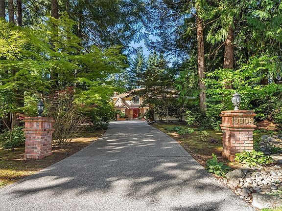 4th image of 13304 Foxglove Dr NW