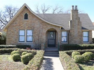 3220 Rogers Ave, Fort Worth, TX 76109