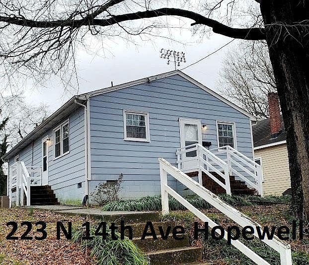 1st image of 223 N 14th Ave