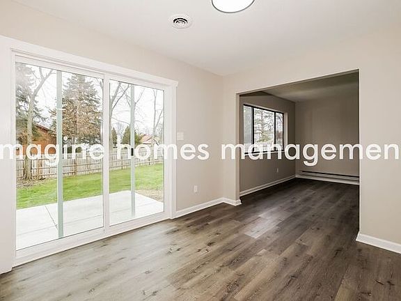 4th image of 17648 Drake Rd
